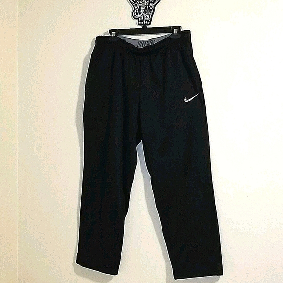 Nike Other - NIKE Therma-Fit
